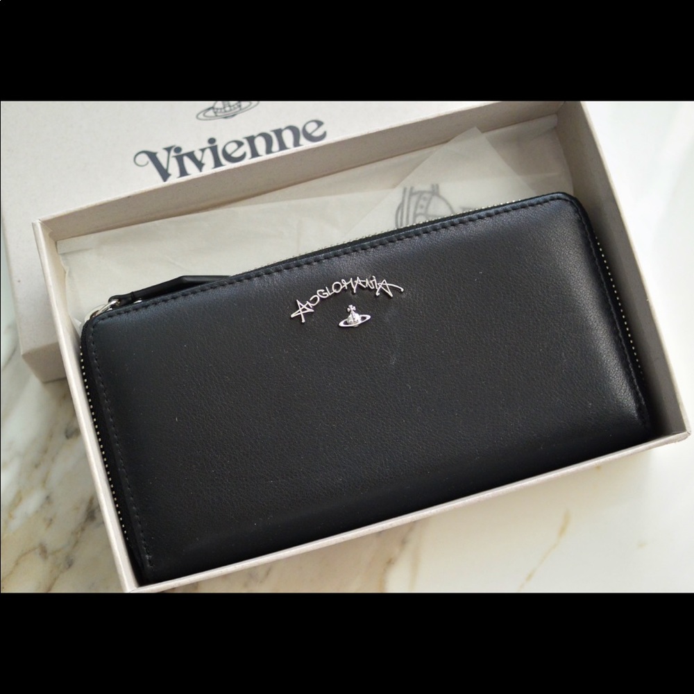 💯Authentic Vivienne-Westwood zip round walls